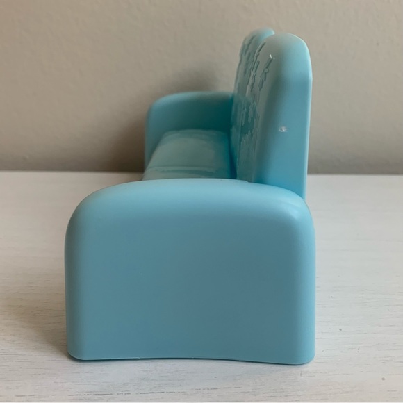 Barbie Doll Talking Townhouse Replacement Blue Fold Out Sofa Couch - Picture 3 of 7